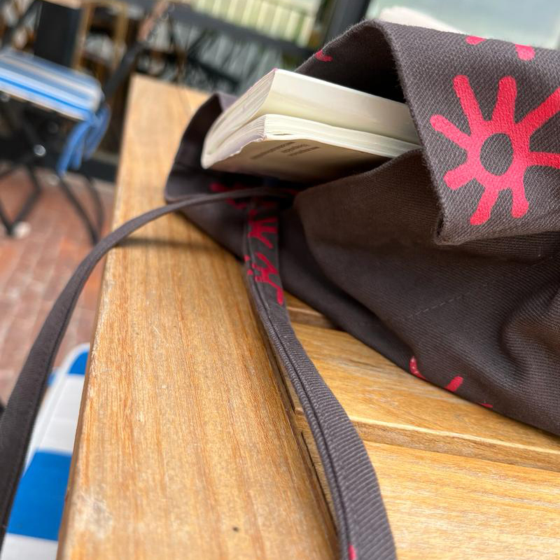 Nora carterita flor ajustada